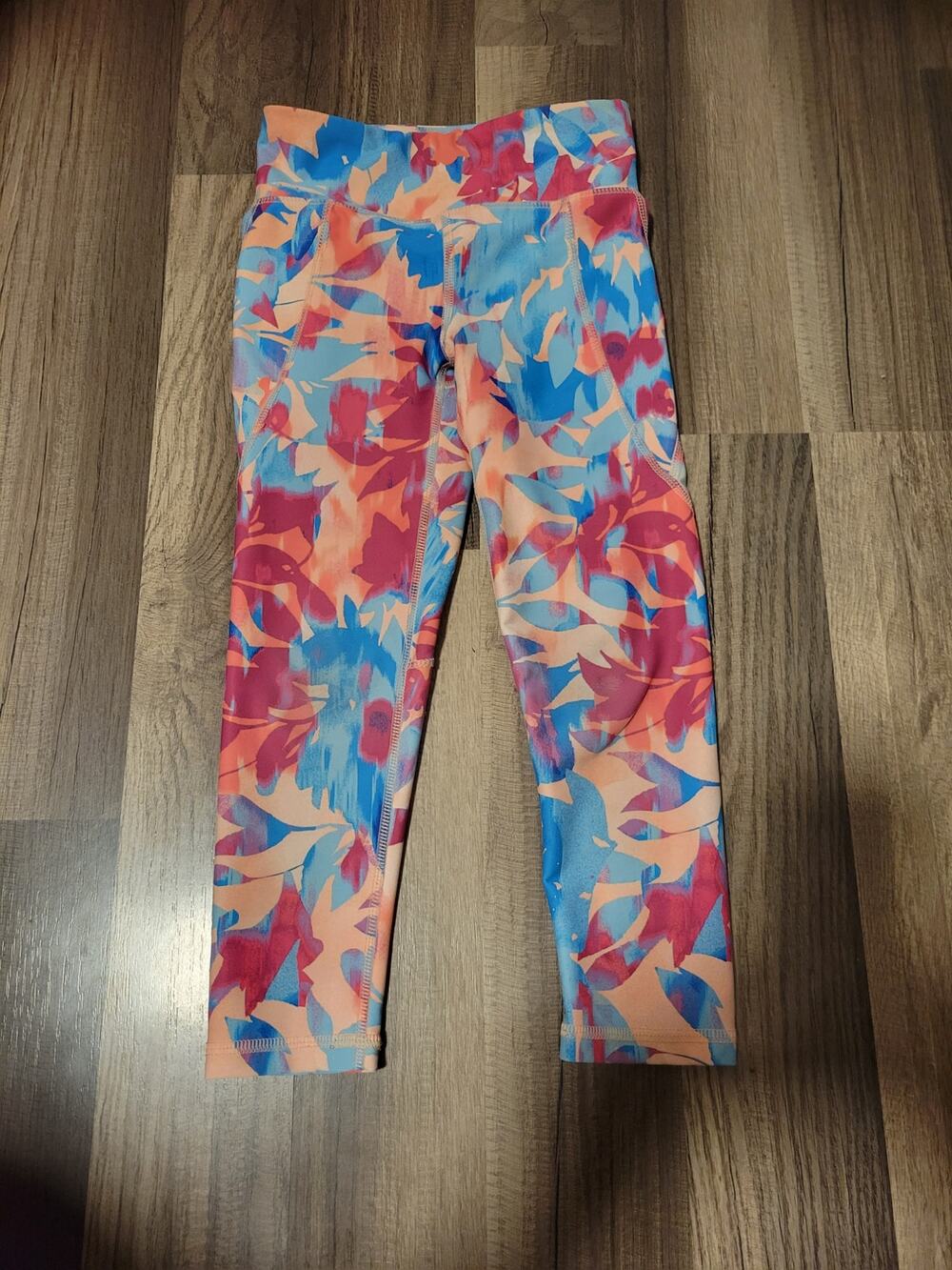 Girls Old Navy Pink/Blue Floral Athletic Leggings Size XS
